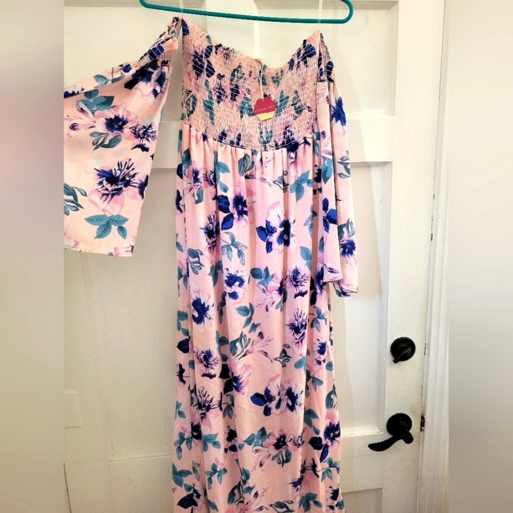 Off-Shoulder bell sleeved dress, ankle length